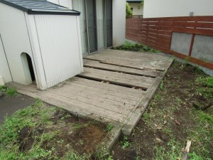 愛犬用ウッドデッキ