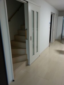 階段開口部のドア工事